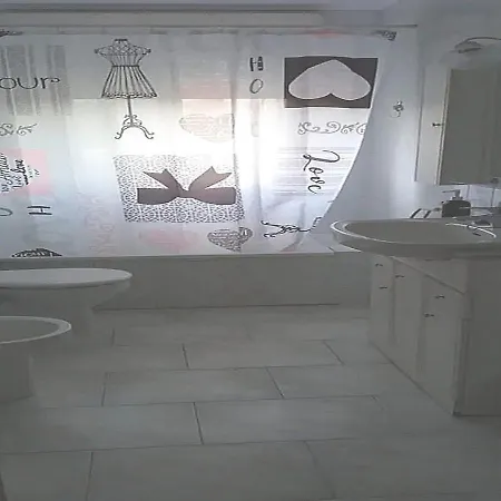 Apartamento La Casa Amarilla. Alojamiento Vacacional *